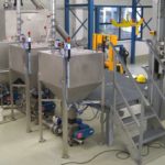 Feststoffbehälter mit Vakuumförderung